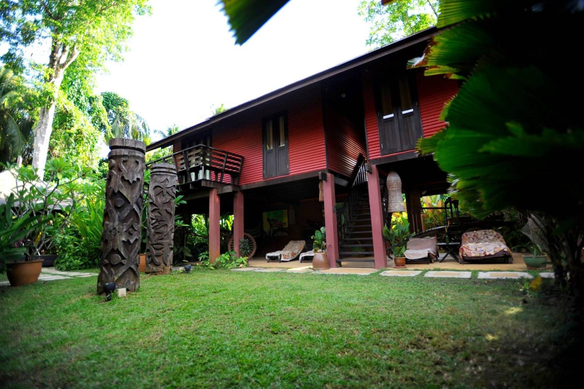 The Village House Santubong Kültér fotó