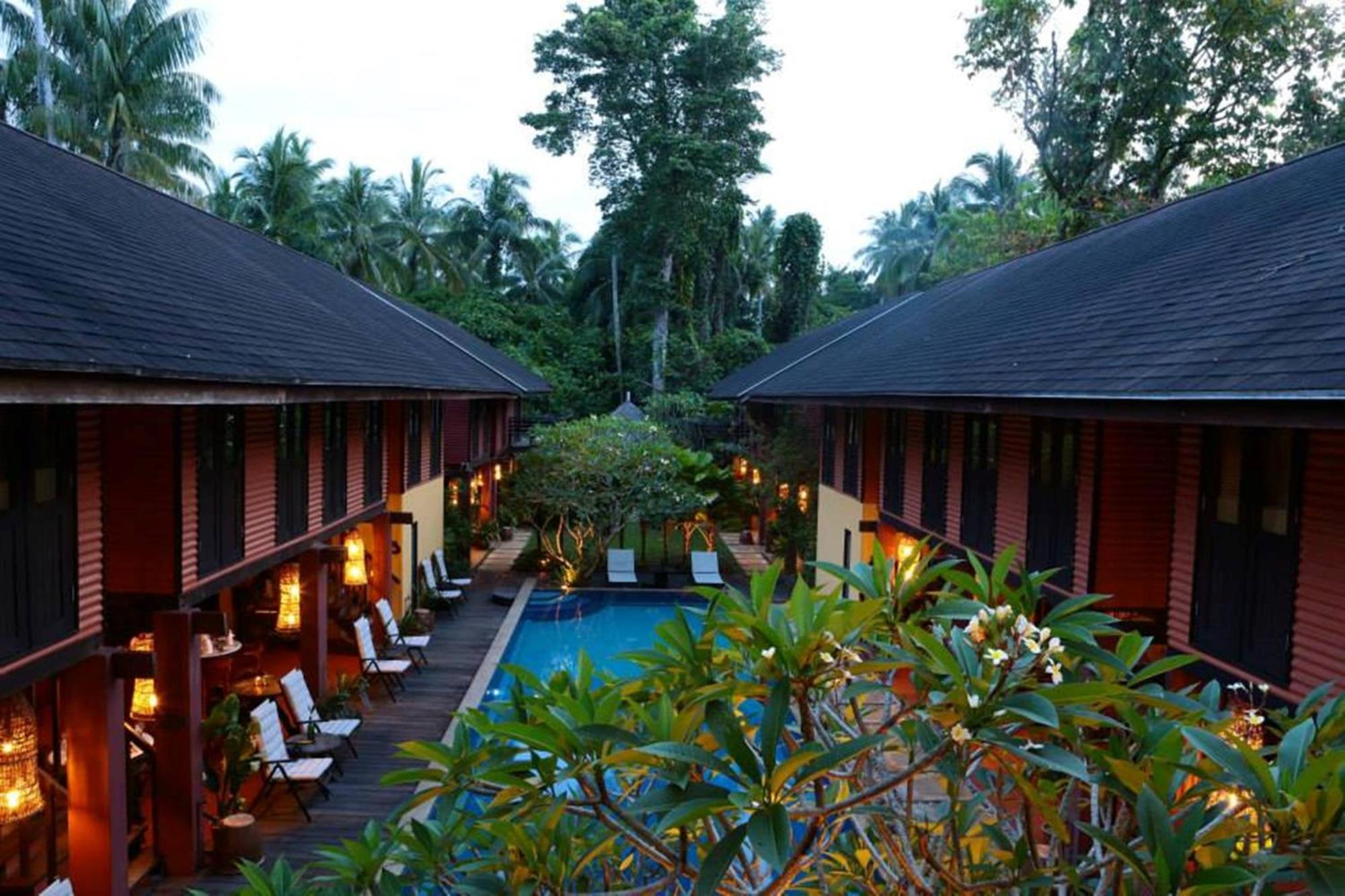 The Village House Santubong Kültér fotó