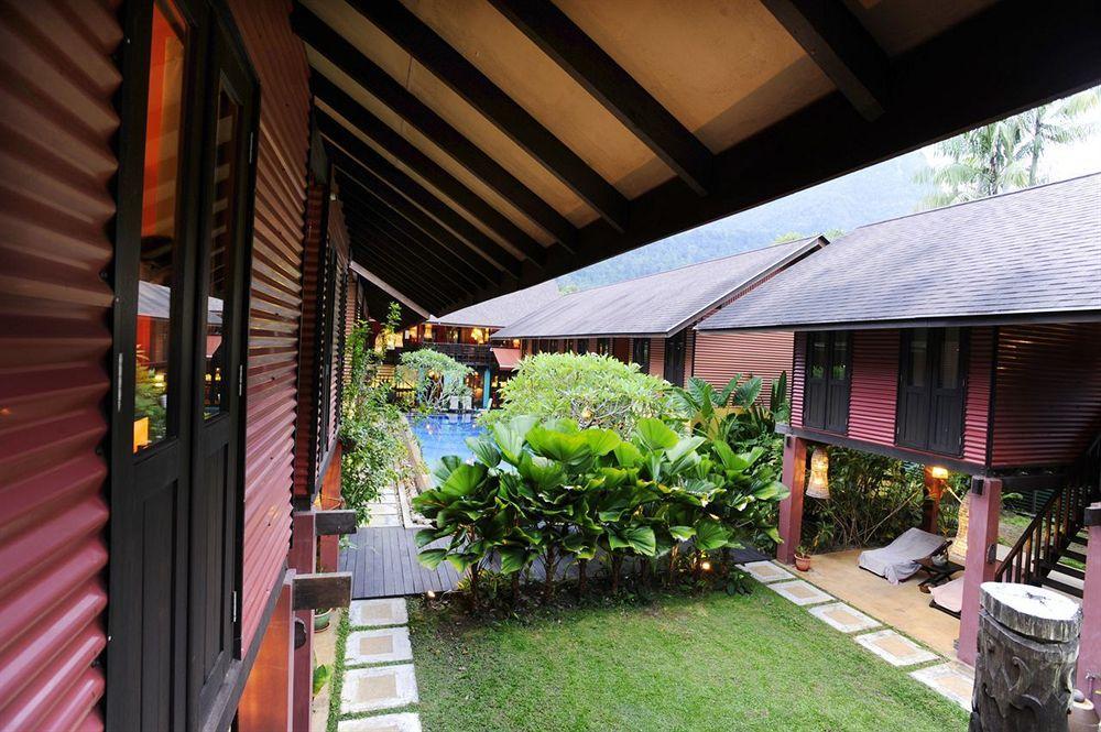 The Village House Santubong Kültér fotó