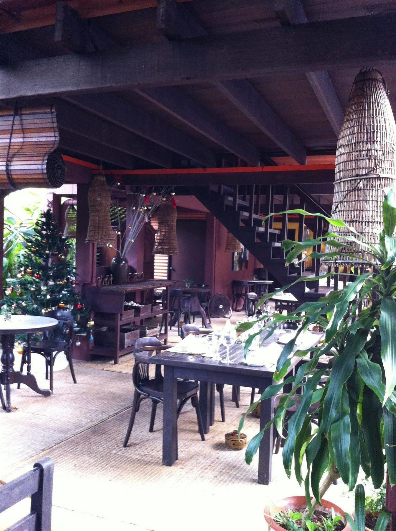 The Village House Santubong Kültér fotó